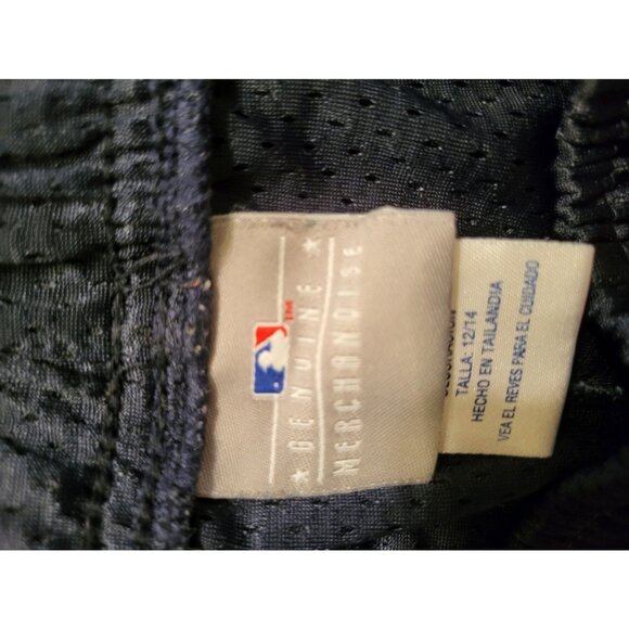 Atl. Braves shorts size large 12-14 - Picture 5 of 6